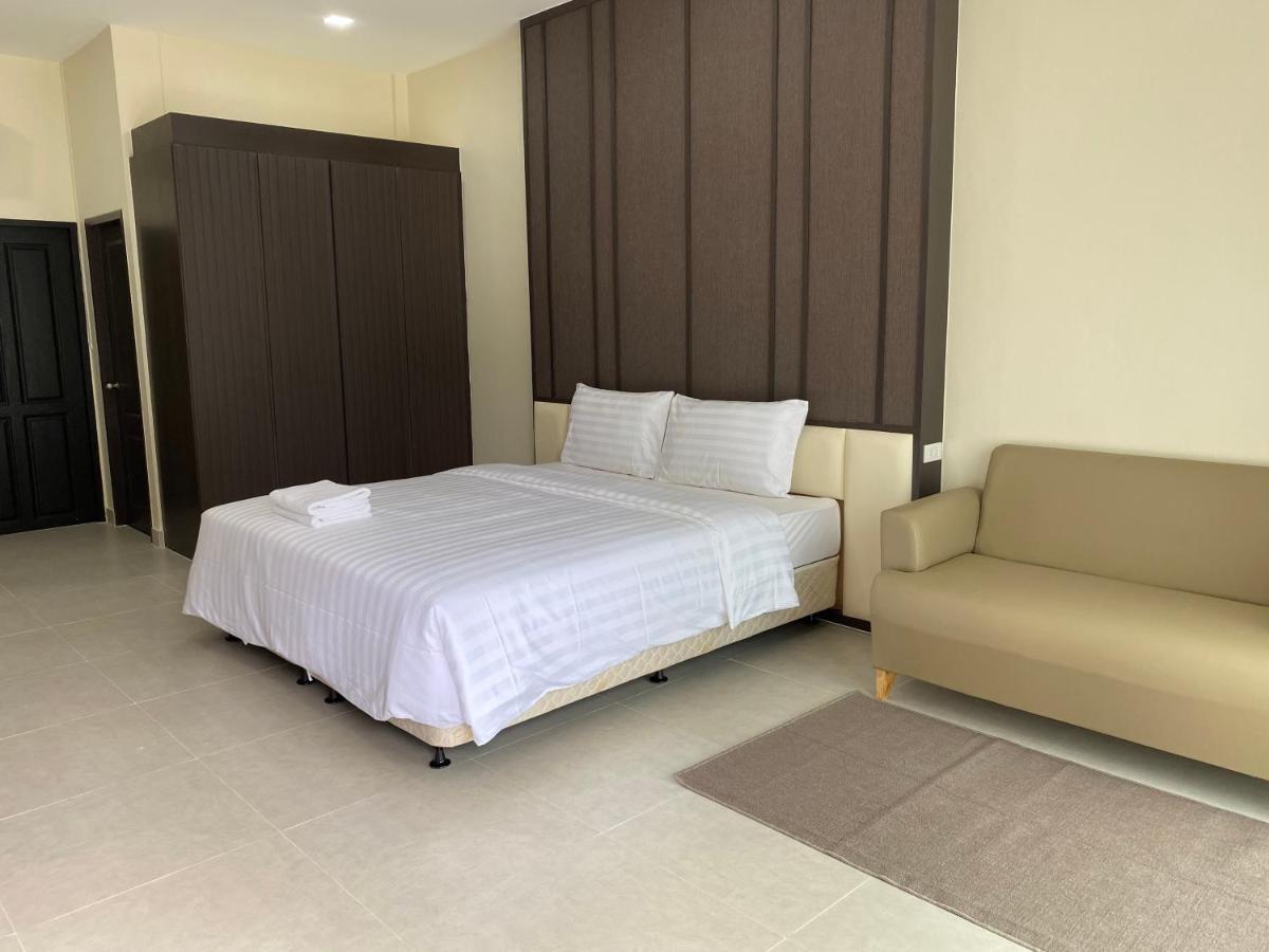 The Shade Residence Pattaya Exterior photo
